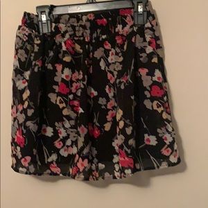 Feminine Floral Skirt